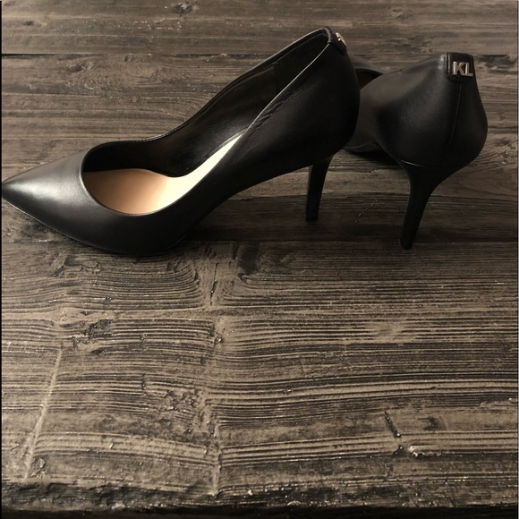 Karl Lagerfeld Paris Royal point toe leather pumps - Picture 5 of 6